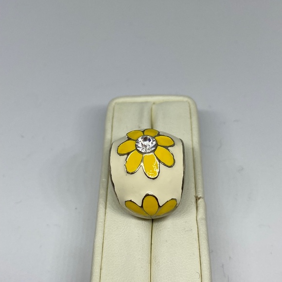 Yellow Enamel Flower Ring - Picture 3 of 5